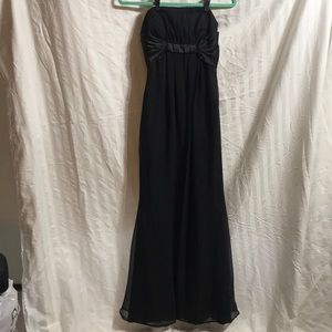 Black strapless dress